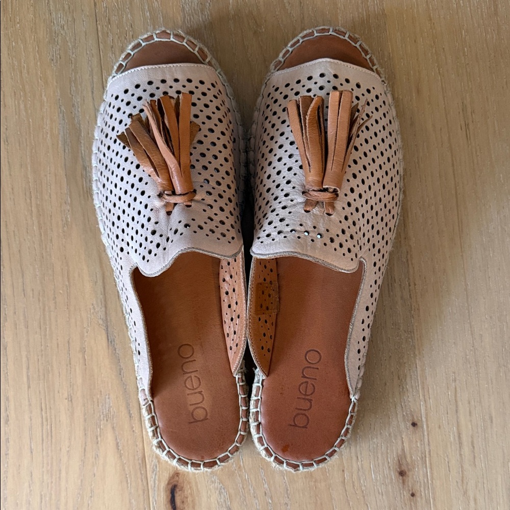 Bueno Beige Pink Perforated Tassel Leather Slip-On Mules with Tan Tassels 10